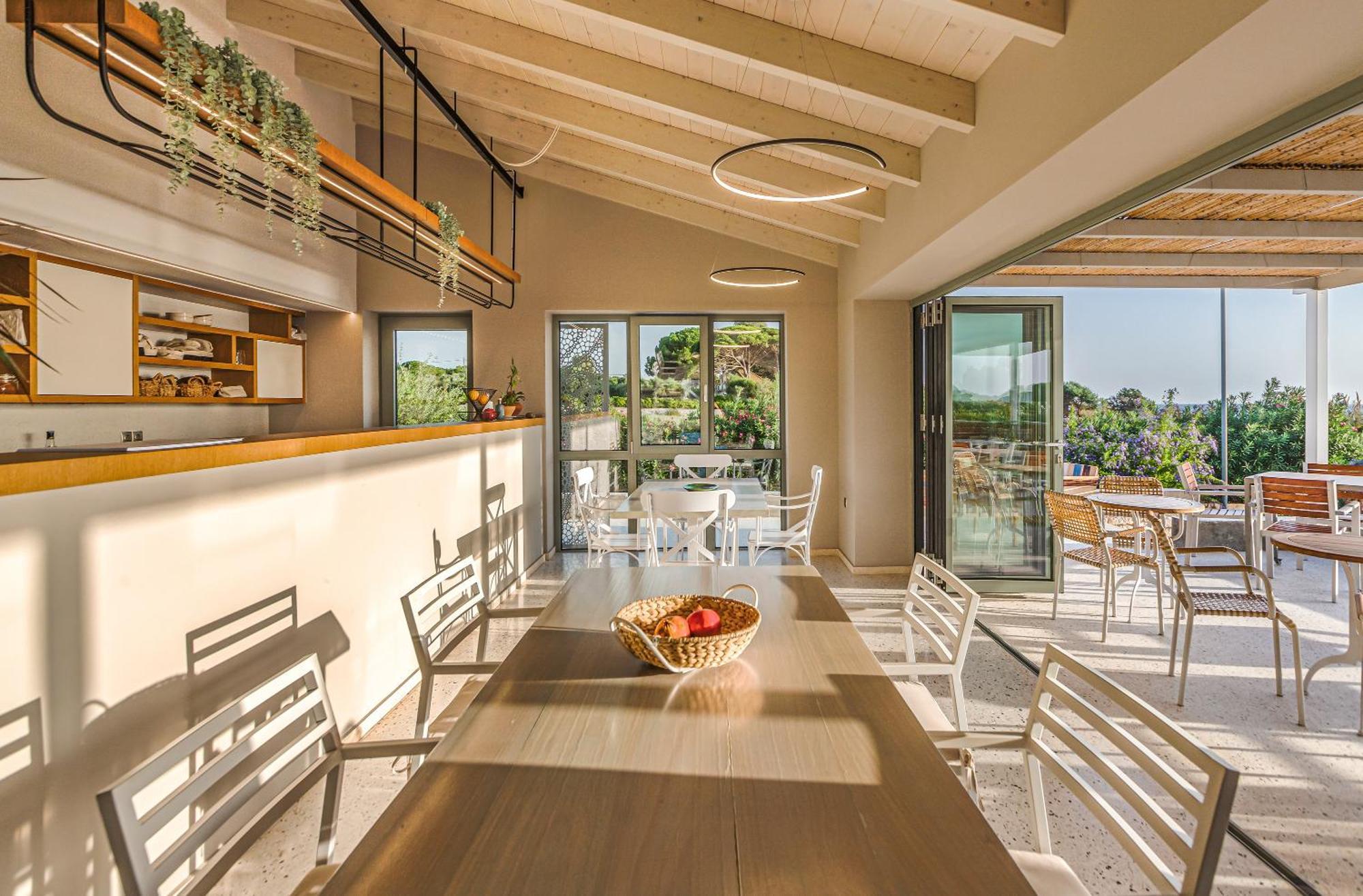 Callisto Seaside Homes & Suites 마라쏘폴리 외부 사진